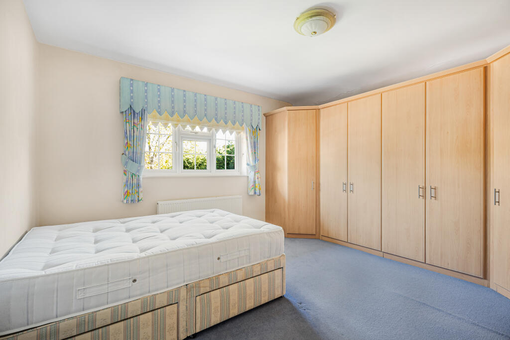 Additional image 18 of Mymms Drive, Brookmans Park, AL9