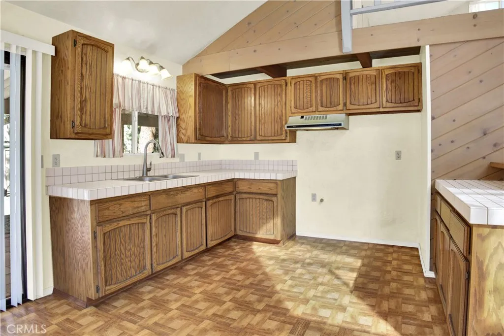 Additional image 53 of 421 Saint Cloud Cir, Big Bear City, CA 92314