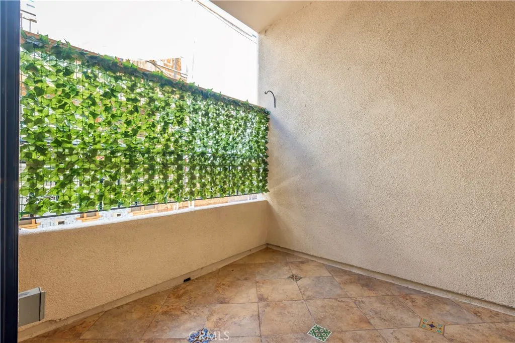 Additional image 43 of 12026 Hoffman Street Unit 302, Studio City, CA 91604