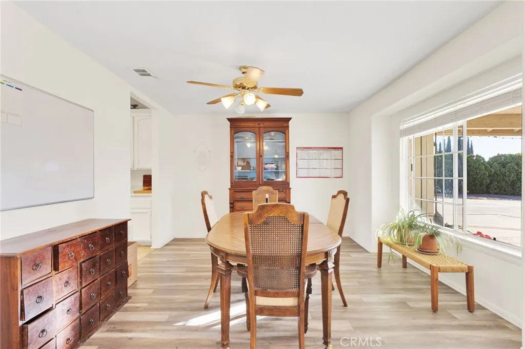 Additional image 94 of 20125 Eyota Rd, Apple Valley, CA 92308