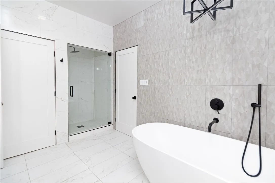 Additional image 85 of 5439 Gentry Avenue, Valley Village, CA 91607