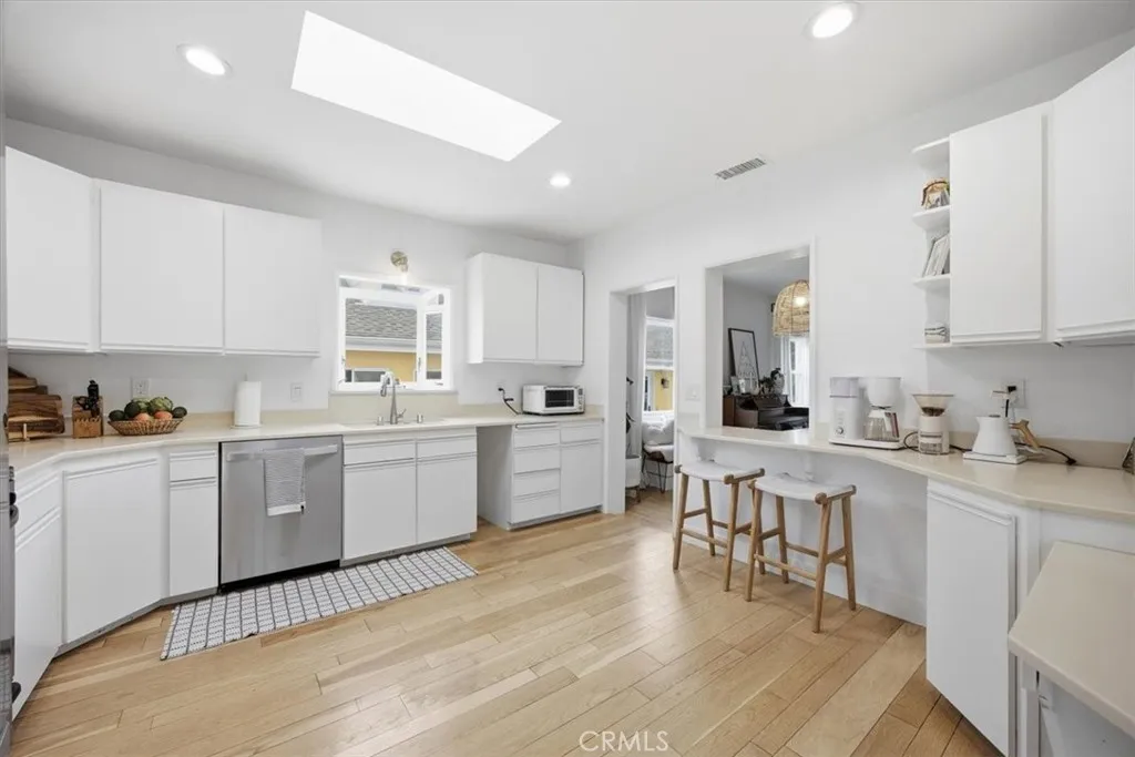 Additional image 9 of 1826 10th Street, Manhattan Beach, CA 90266