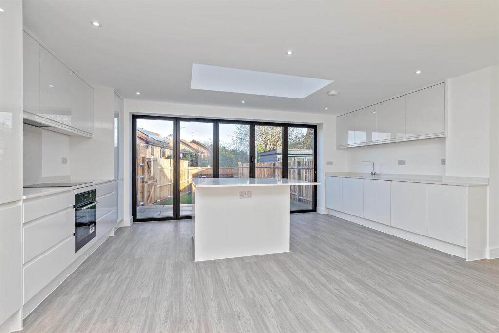 Additional image 3 of Chiltern Road, Marshalswick, St. Albans