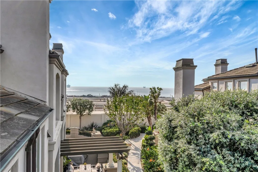 Additional image 108 of 6251 Surfpoint Cir, Huntington Beach, CA 92648