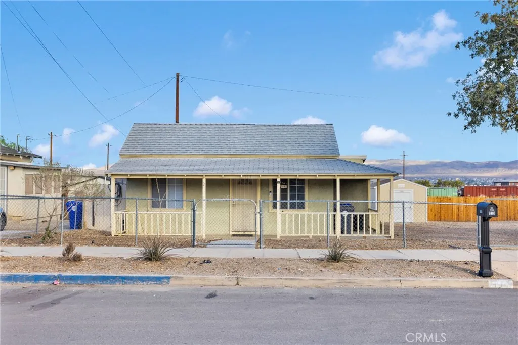 Additional image 57 of 113 E Cottage St, Barstow, CA 92311