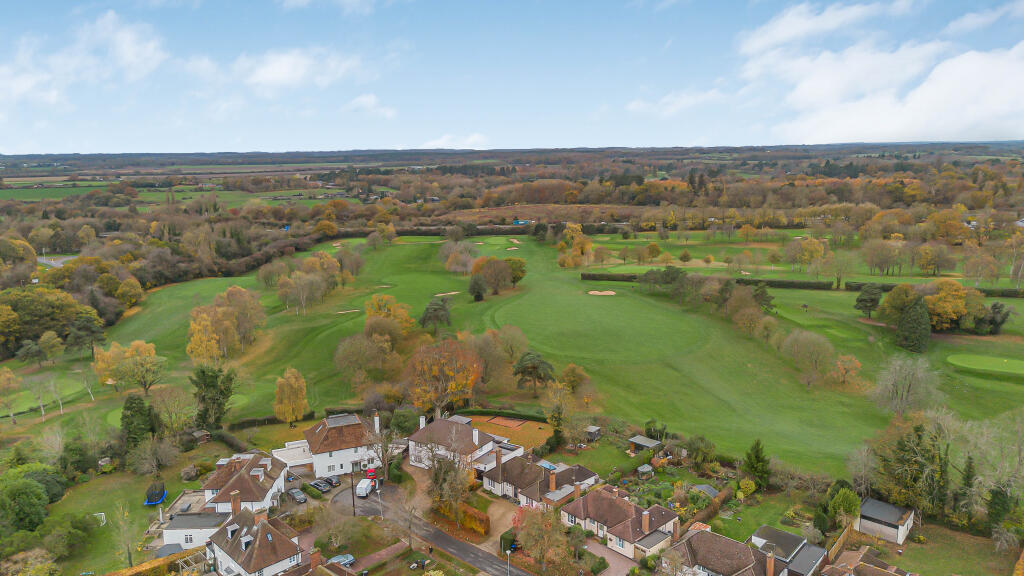 Mannicotts, Welwyn Garden City, Hertfordshire, AL8