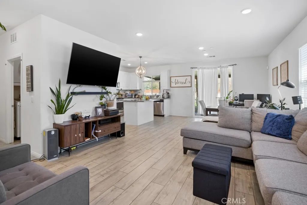 Additional image 6 of 20920 Spring St, Riverside, CA 92507