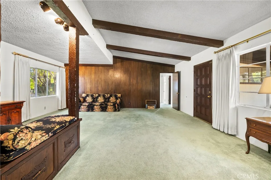 Additional image 5 of 24422 Valley St, Newhall, CA 91321