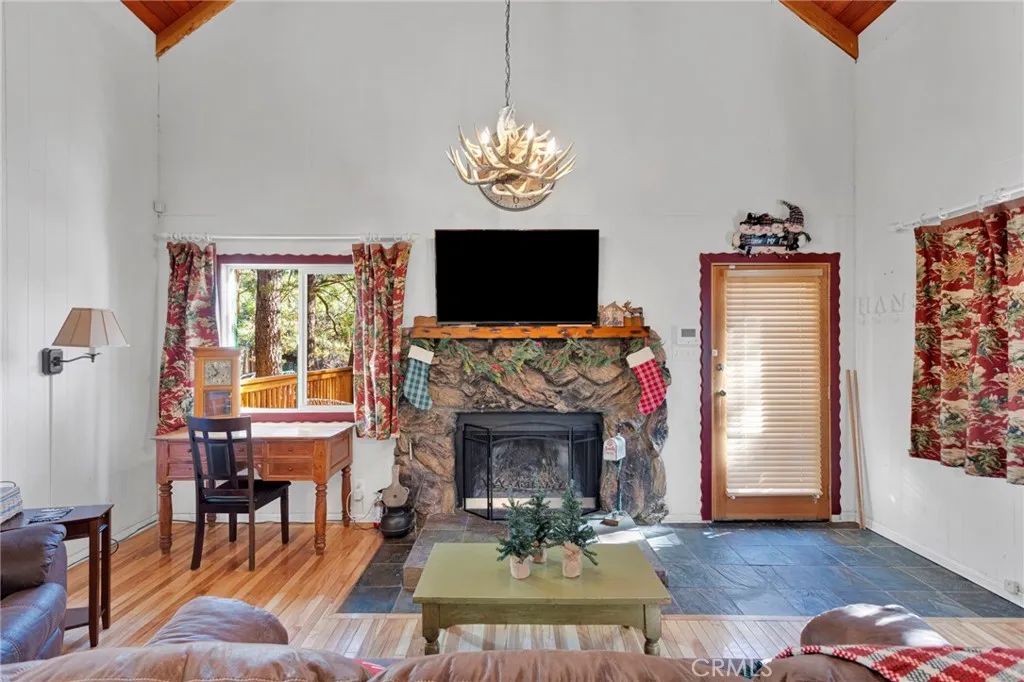 Additional image 8 of 788 Imperial Ave, Sugarloaf, CA 92386