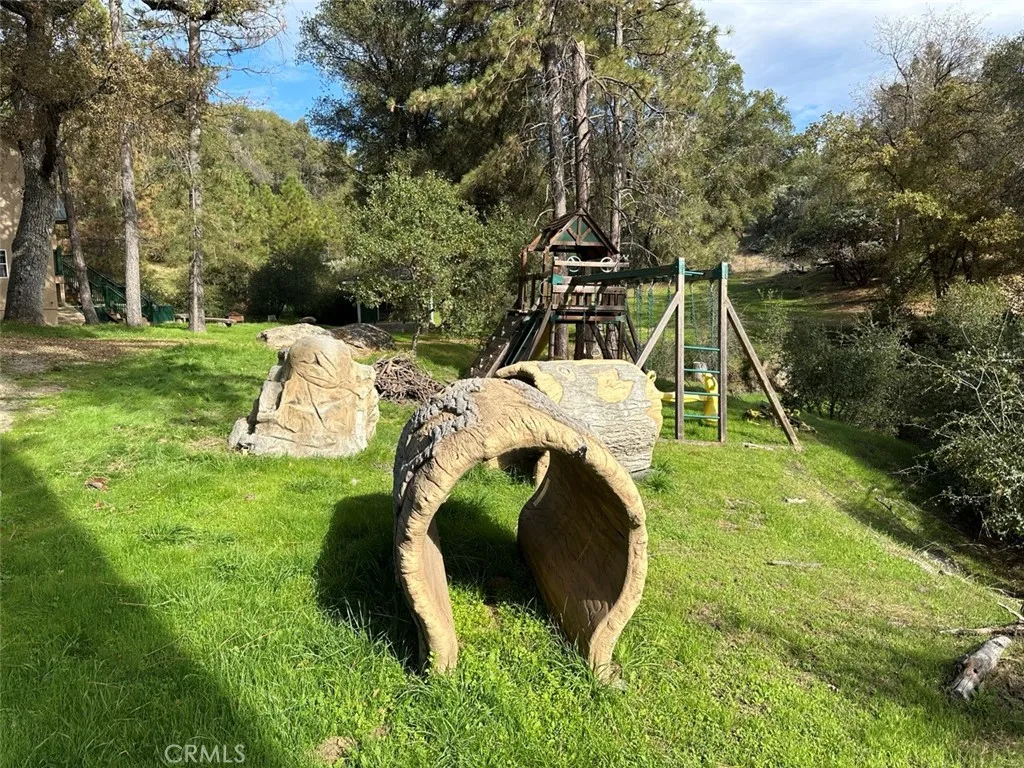 Additional image 8 of 4965 Peak View Road, Mariposa, CA 95338