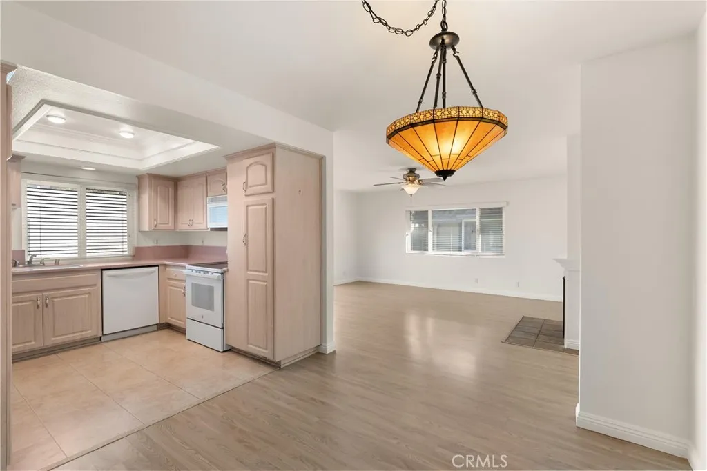 Additional image 11 of 8318 Artista Dr, Huntington Beach, CA 92646