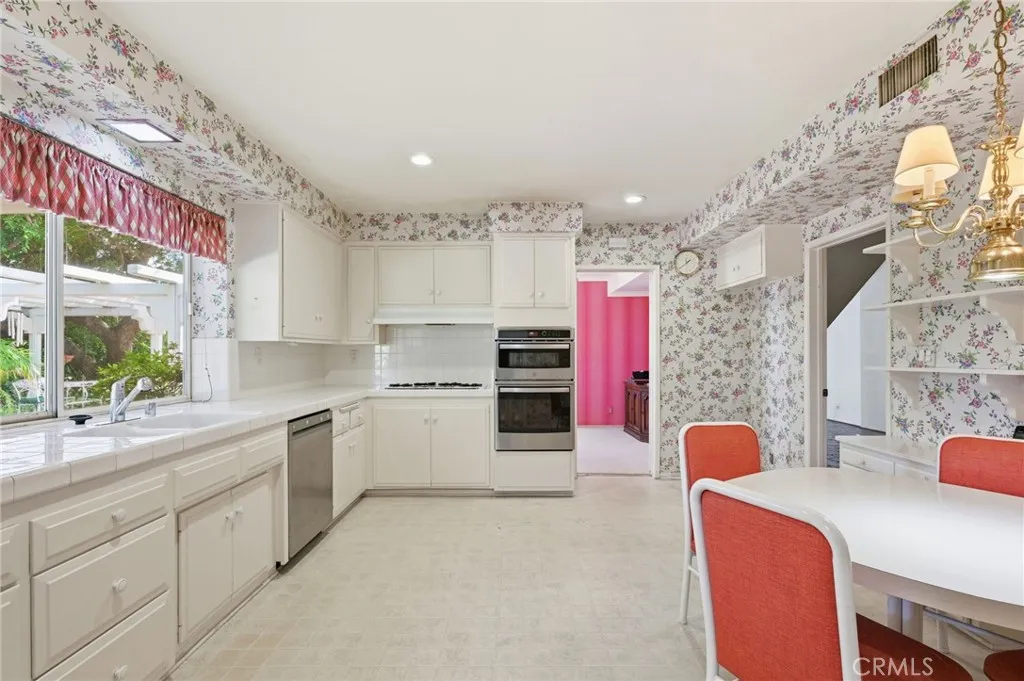 Additional image 66 of 9830 Vanalden, Northridge, CA 91324