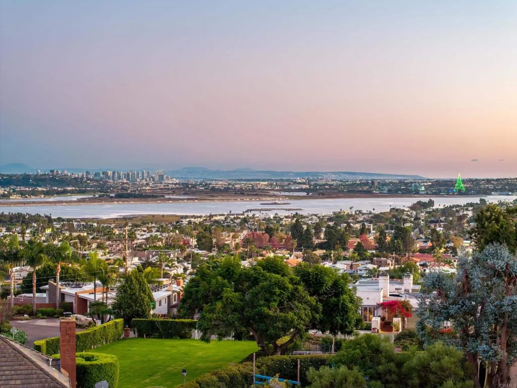 Additional image 21 of 1645 Los Altos Rd, San Diego, CA 92109