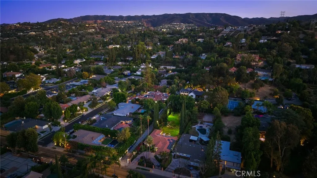 Additional image 65 of 18760 Wells, Tarzana, CA 91356