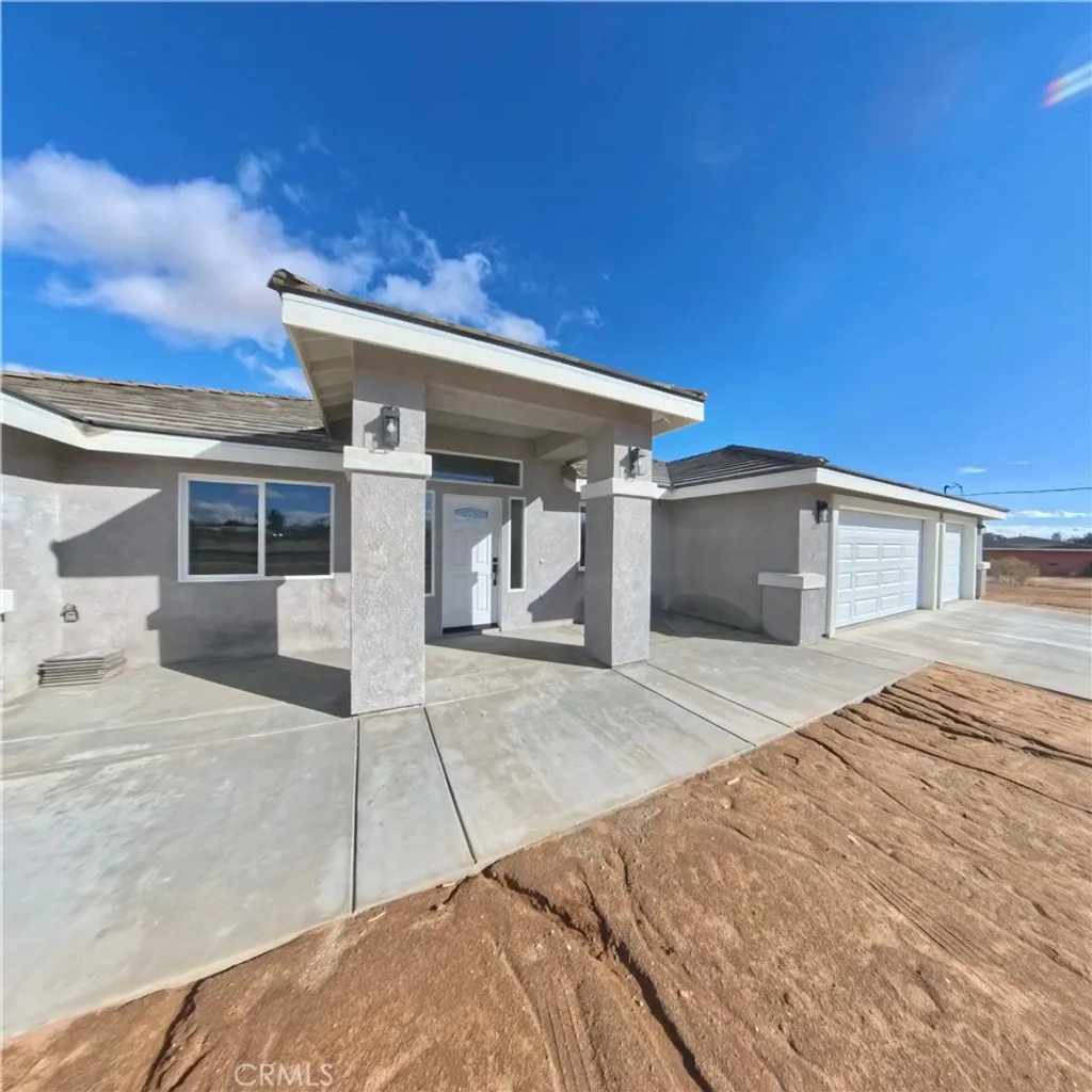 Additional image 3 of 17576 Hercules Street, Hesperia, CA 92345