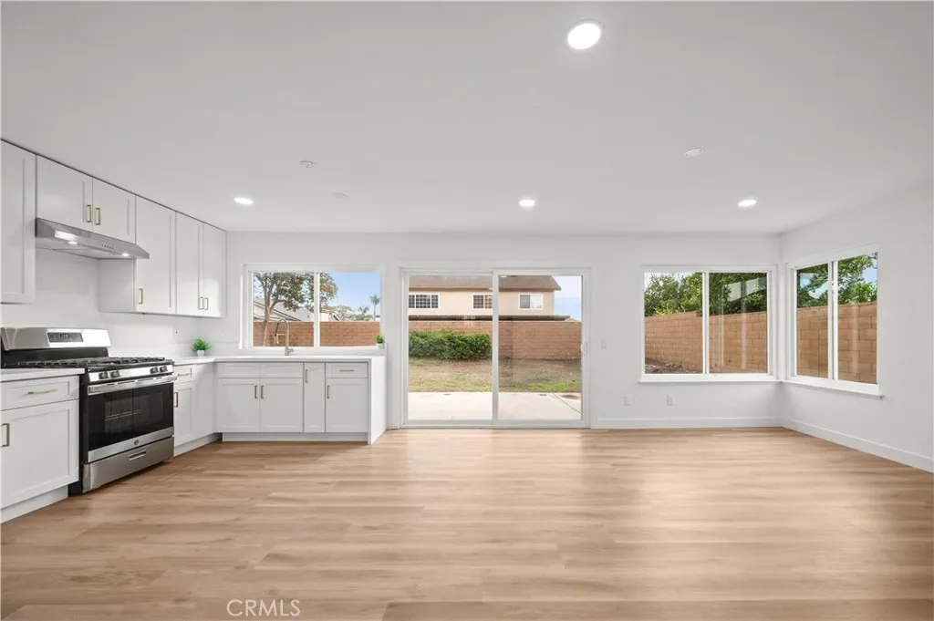 Additional image 12 of 554 E Fairfield Court, Ontario, CA 91761