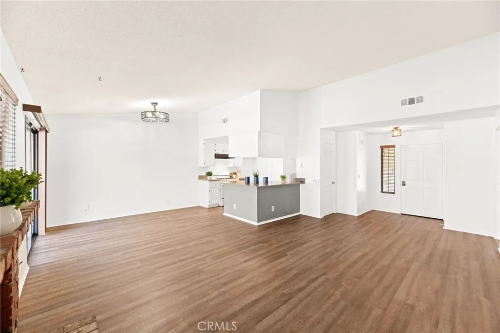 Additional image 20 of 1362 Yorktown Cir, San Jacinto, CA 92583