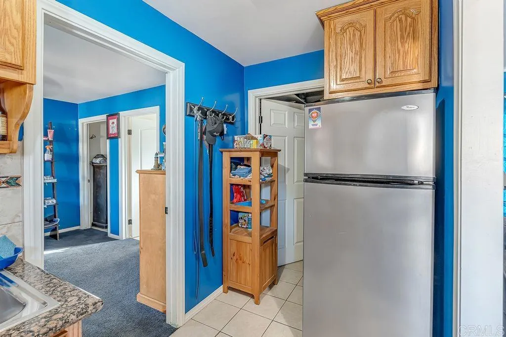 Additional image 75 of 927 S Eucalyptus Ave, Inglewood, CA 90301