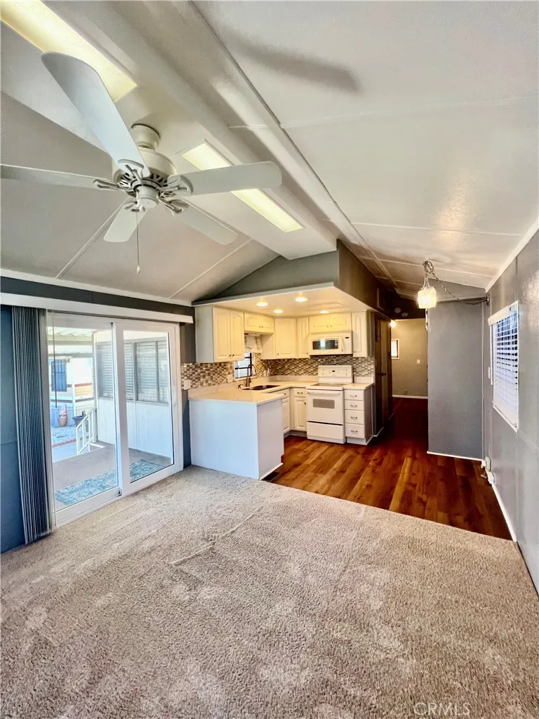 Additional image 72 of 1295 S Cawston Ave Unit 263, Hemet, CA 92545