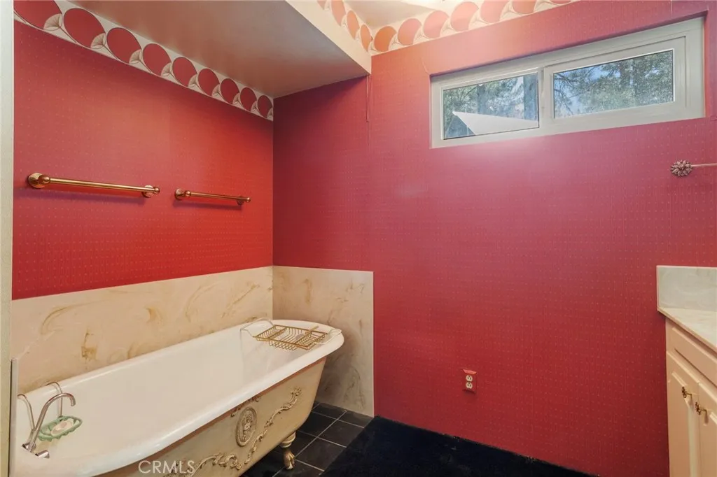 Additional image 16 of 38992 Bayview Lane, Big Bear Lake, CA 92315