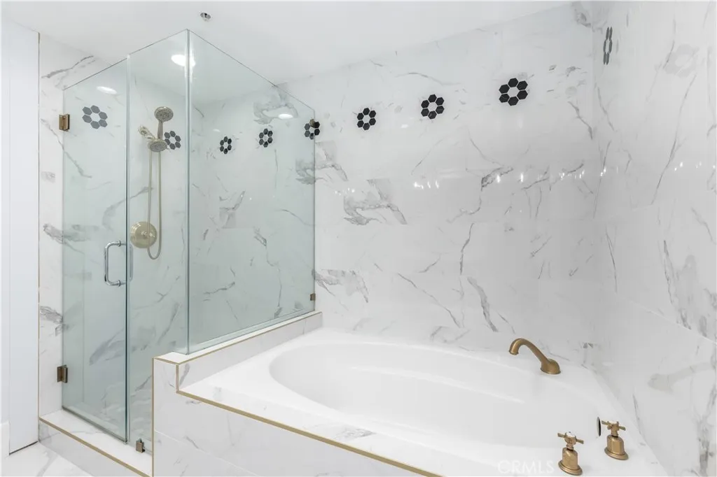 Additional image 16 of 12026 Hoffman Street Unit 302, Studio City, CA 91604