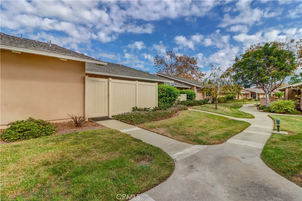 Additional image 99 of 8566 Sierra Cir Unit 911-C, Huntington Beach, CA 92646