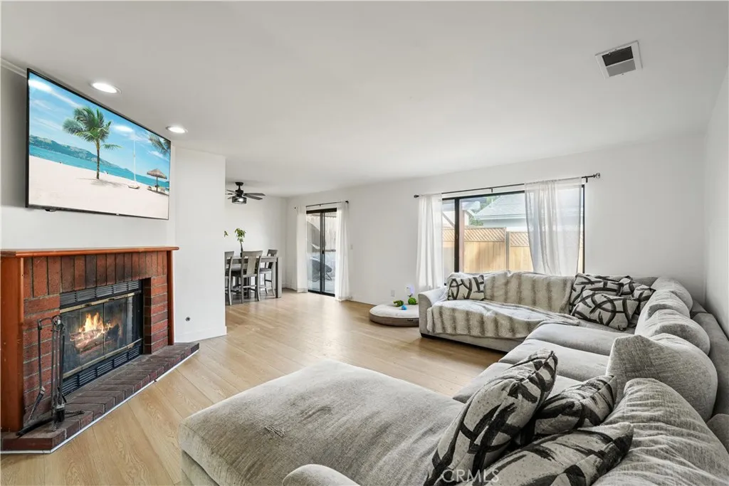 Additional image 32 of 30257 Trellis Rd, Val Verde, CA 91384