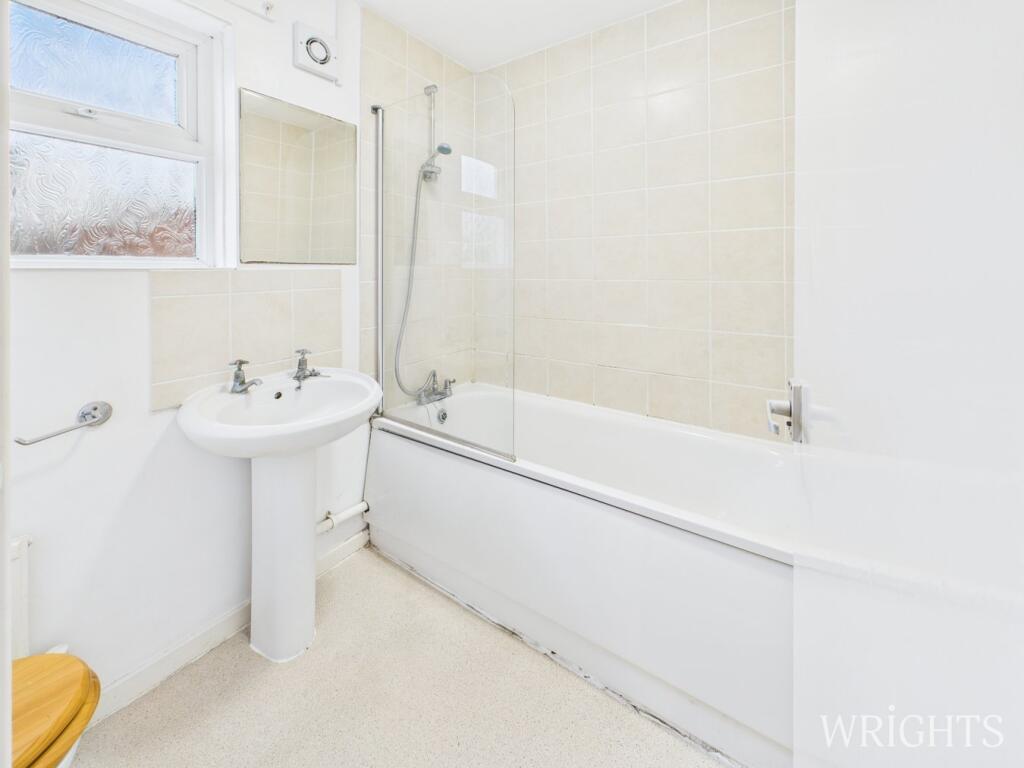 Additional image 6 of Bassingburn Walk, Welwyn Garden City, AL7