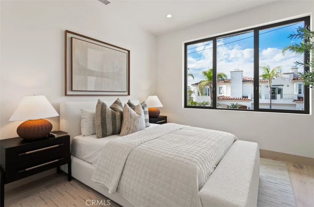 Additional image 90 of 1210 Kings Rd, Newport Beach, CA 92663