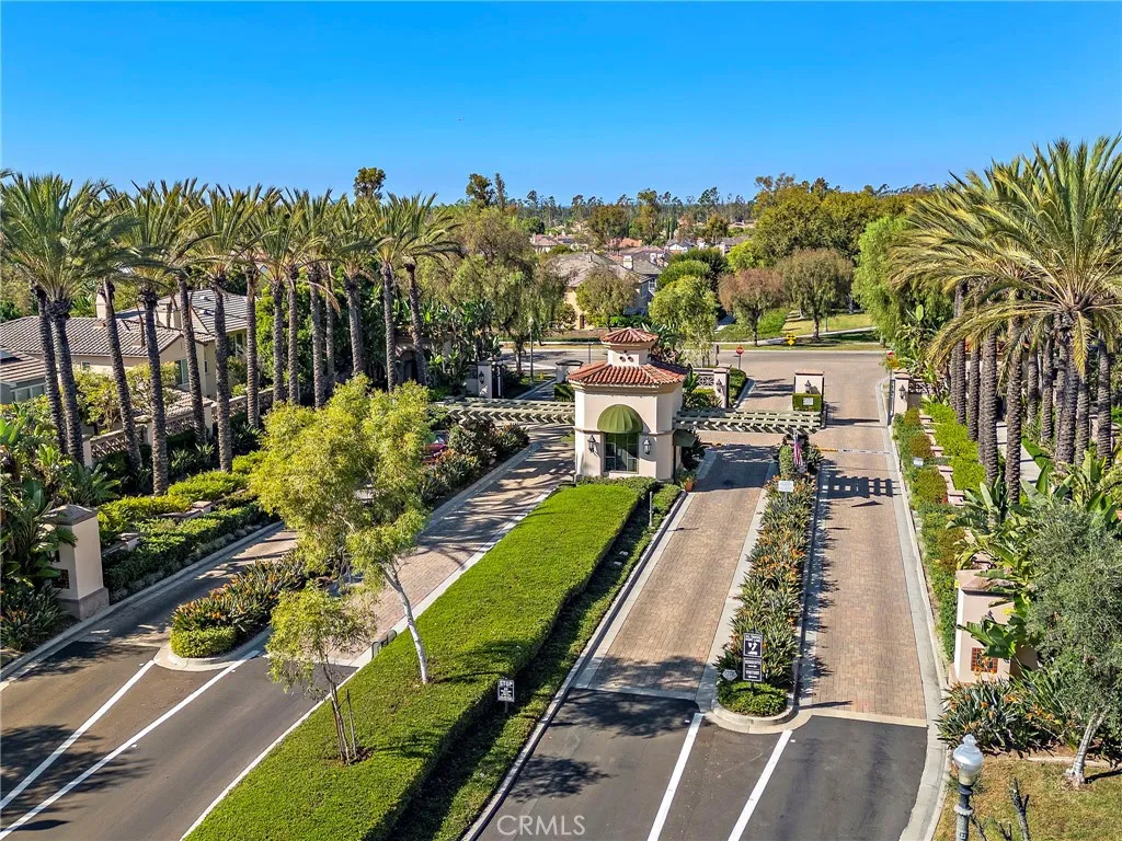 18 Bel Spring, Irvine, CA 92602