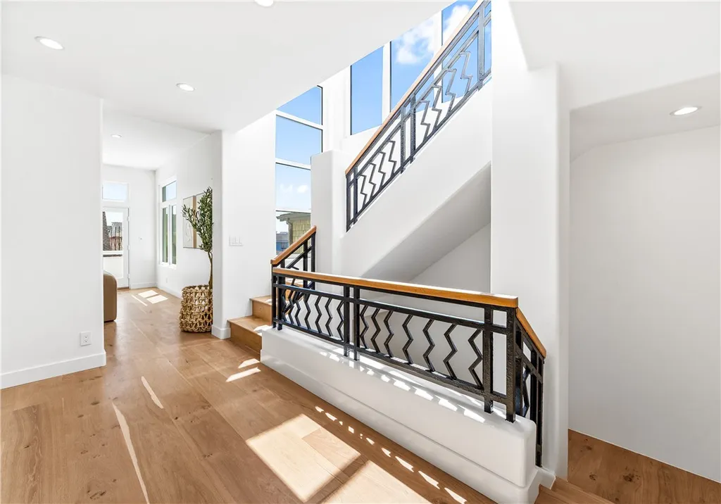 Additional image 38 of 541 4th, Manhattan Beach, CA 90266