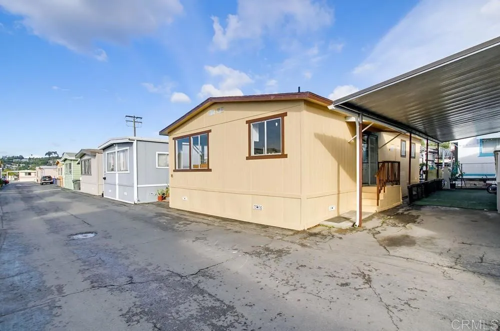 Additional image 80 of 402 63rd Street Unit 115, San Diego, CA 92114