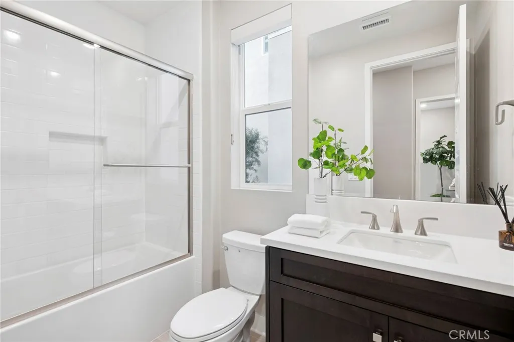 Additional image 18 of 114 Source, Irvine, CA 92618