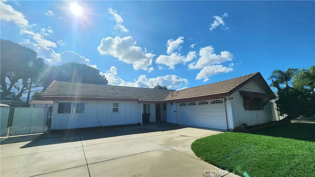 Additional image 2 of 924 Lorna Street, Corona, CA 92882