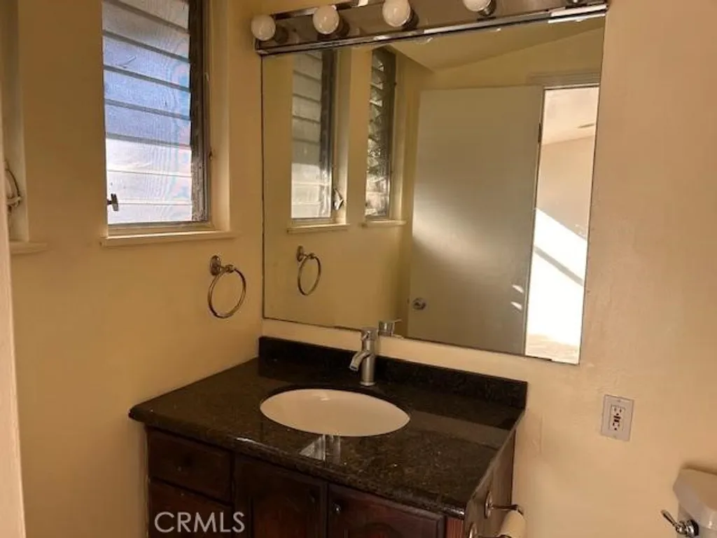 Additional image 33 of 22839 Epsilon, Woodland Hills, CA 91364