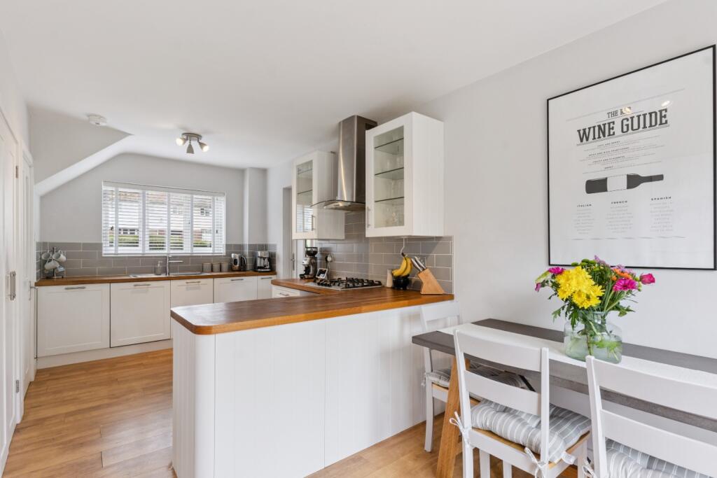 Additional image 9 of Dodwood, Welwyn Garden City, Hertfordshire, AL7 3HE