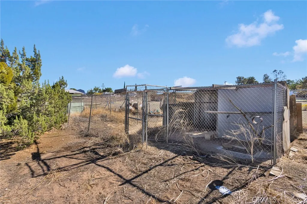 Additional image 81 of 9283 Atsina Road, Phelan, CA 92371