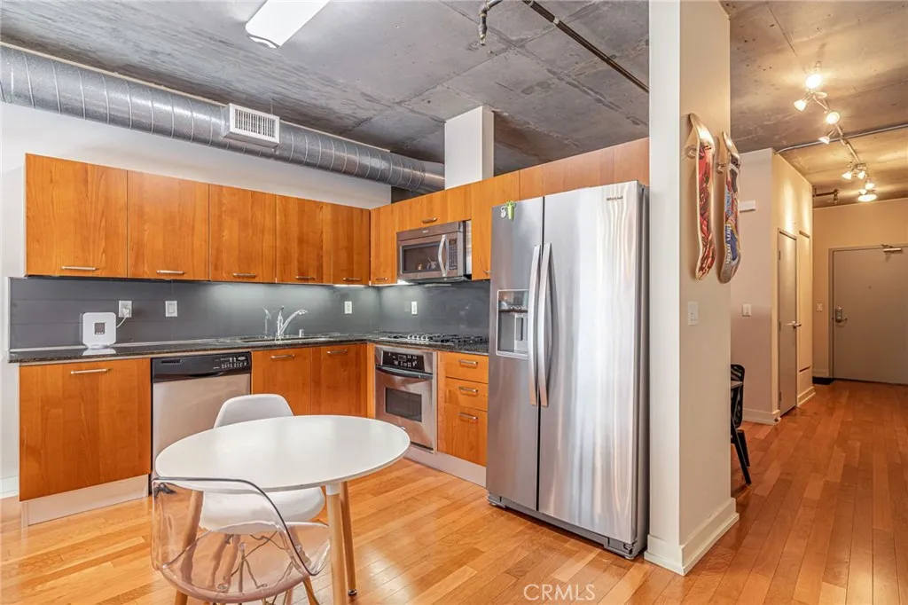 Additional image 16 of 645 W 9th St Unit 301, Los Angeles, CA 90015