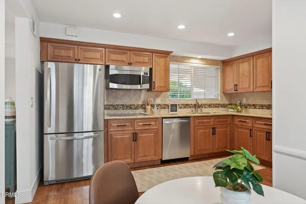 Additional image 12 of 18924 Halsted Street, Northridge, CA 91324