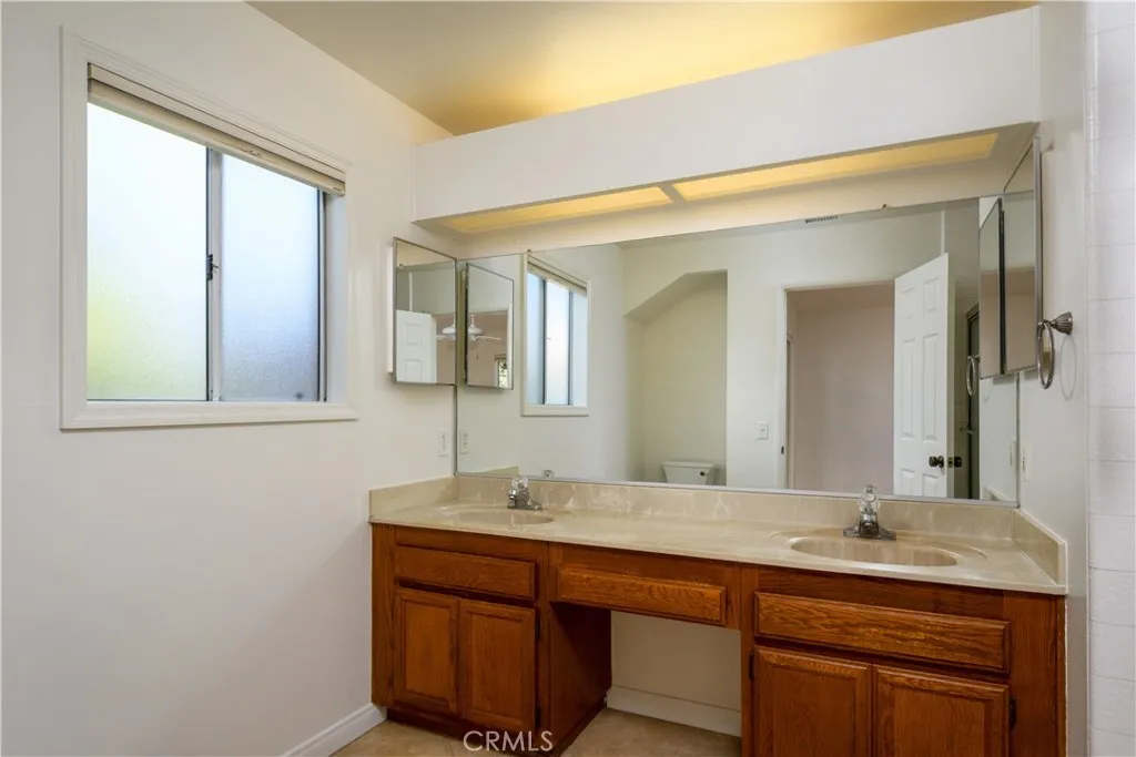 Additional image 14 of 2206 Canyon Drive Unit C2, Costa Mesa, CA 92627