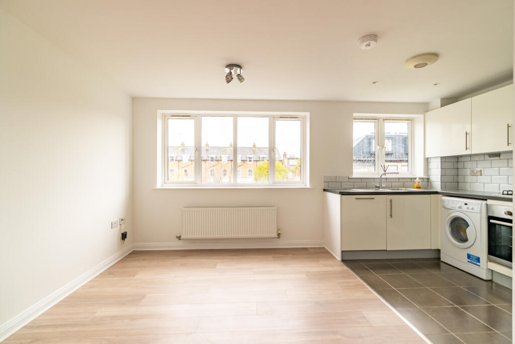 Additional image 9 of Hatfield Road, St. Albans, Hertfordshire, AL1