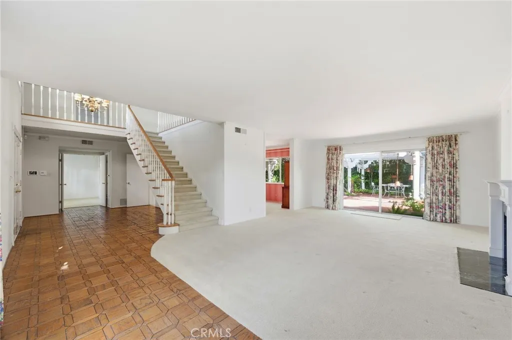 Additional image 4 of 9830 Vanalden, Northridge, CA 91324