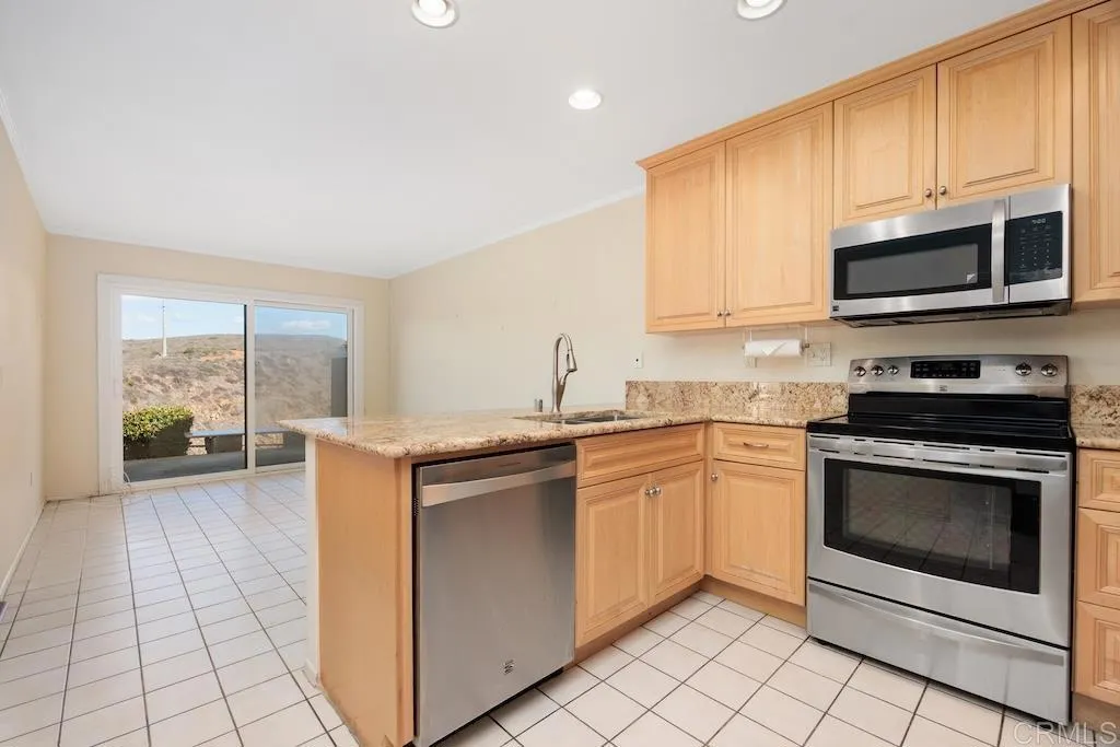 Additional image 12 of 3188 Piragua St, Carlsbad, CA 92009