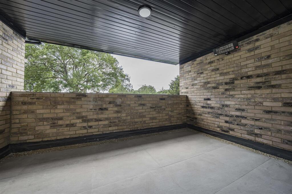 Additional image 16 of Mount Pleasant Lane, Bricket Wood