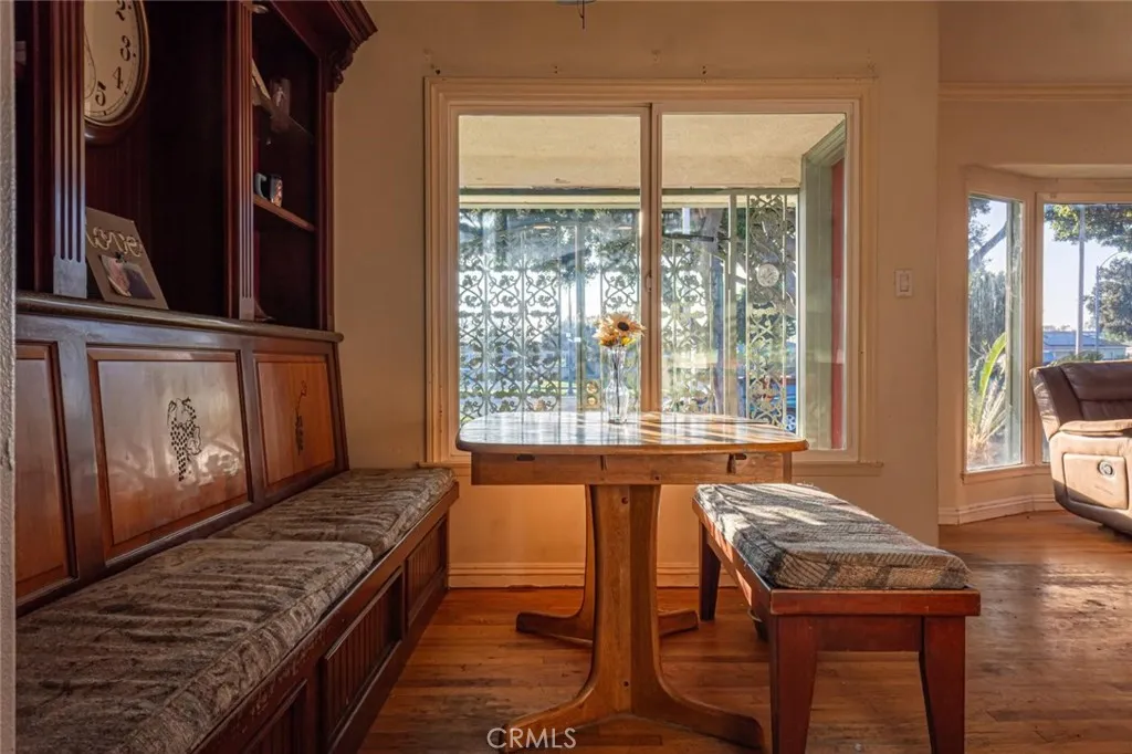 Additional image 37 of 5606 Bellflower Blvd, Lakewood, CA 90713