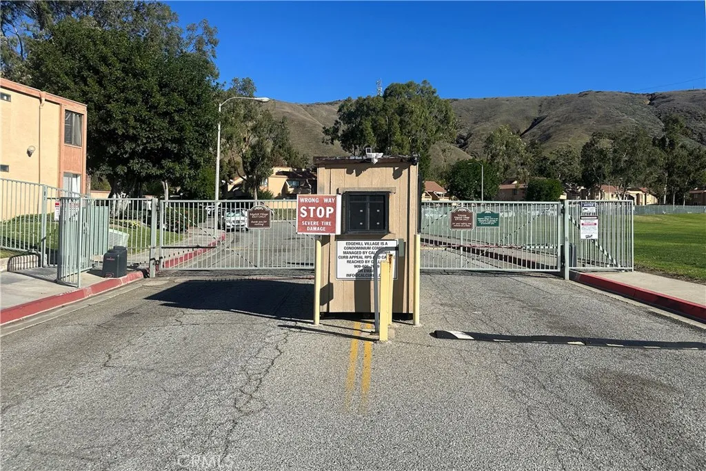 Additional image 28 of 1440 W Edgehill Rd Unit 9, San Bernardino, CA 92405