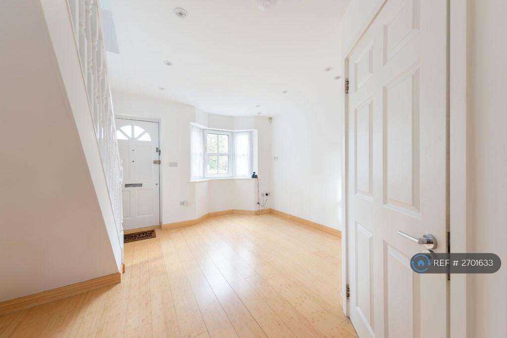 Additional image 11 of Burleigh Road, St. Albans, AL1