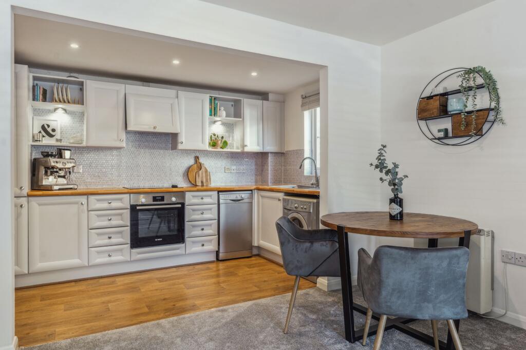 Additional image 3 of Stathams Court, Redbourn