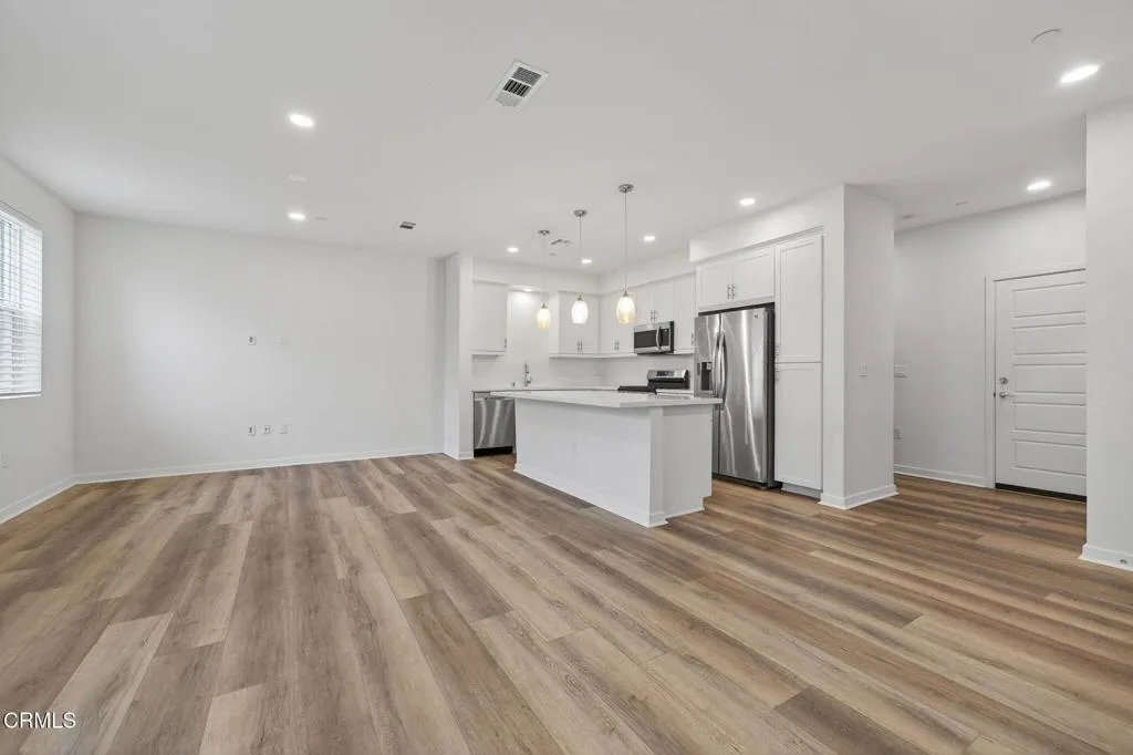 Additional image 21 of 611 Winchester Drive, Oxnard, CA 93036