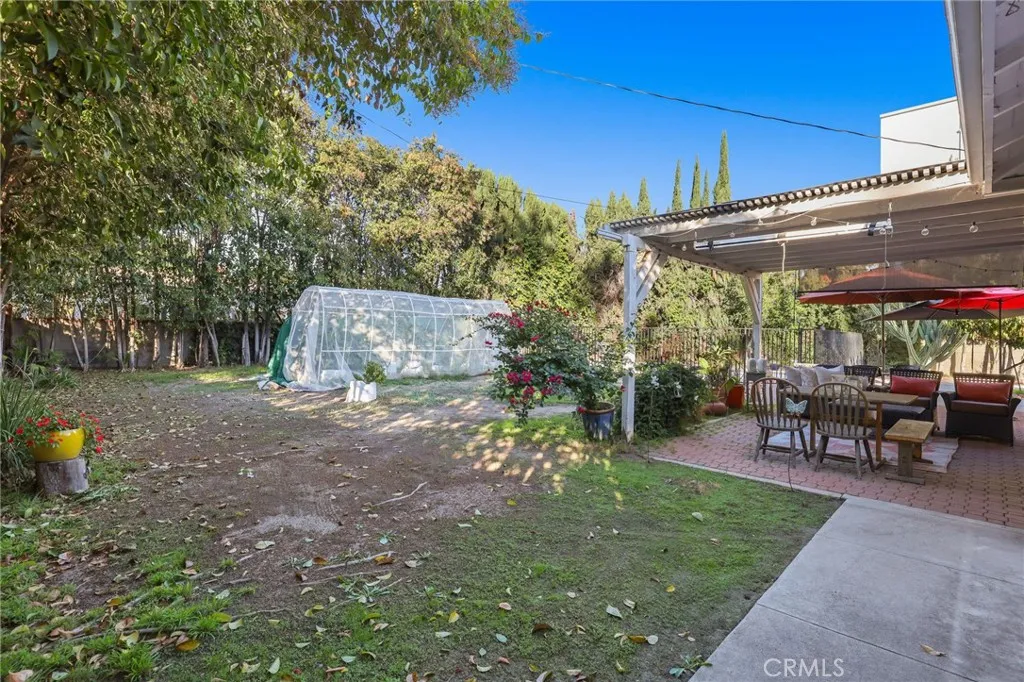 Additional image 35 of 15719 Vose Street, Lake Balboa, CA 91406